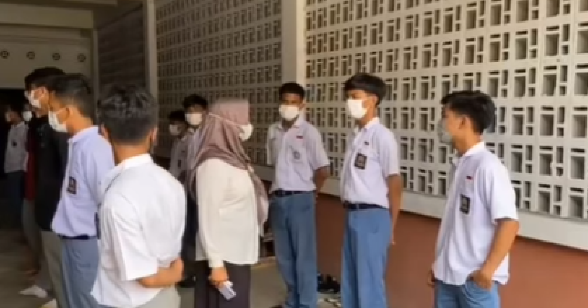 Keciduk di Tempat Biliar, Pelajar SMA Tega Bentak Kepala Dinas Pendidikan, Warganet: Efek Sekolah di Rumah