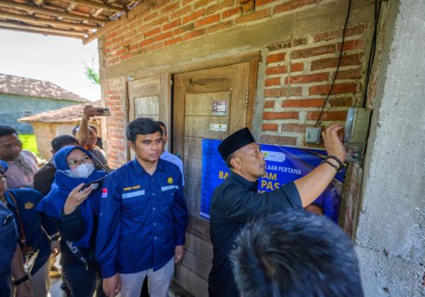 2.182 Keluarga di Jatim Dapat Sambungan Listrik PLN Gratis dari Pemerintah