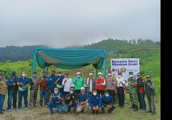 Brantas Abipraya Berkolaborasi Menghijaukan Desa Cibeureum Bogor