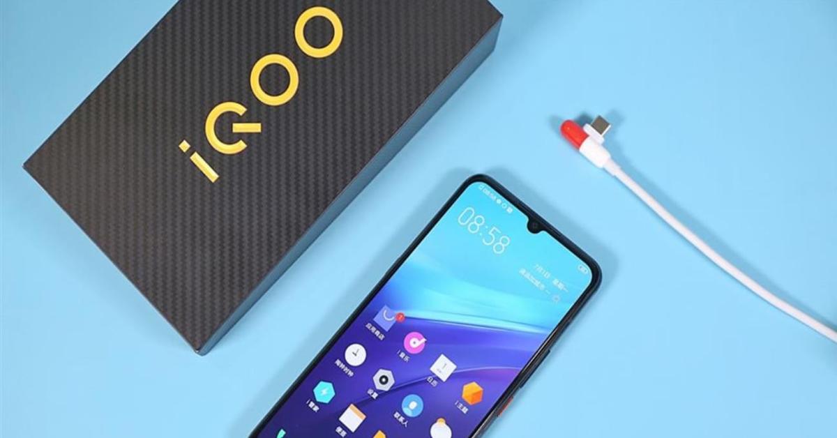 Spesifikasi dan Harga VIVO iQOO Pro 5G, Diklaim Sebagai Ponsel Gaming Premium Anti Nge-lag