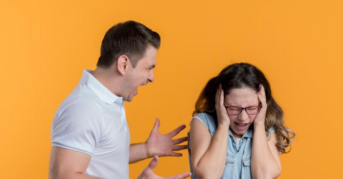 Mengenal Lebih Jauh Tentang Verbal Abuse: Bentuk, Dampak, dan Cara Penanganannya