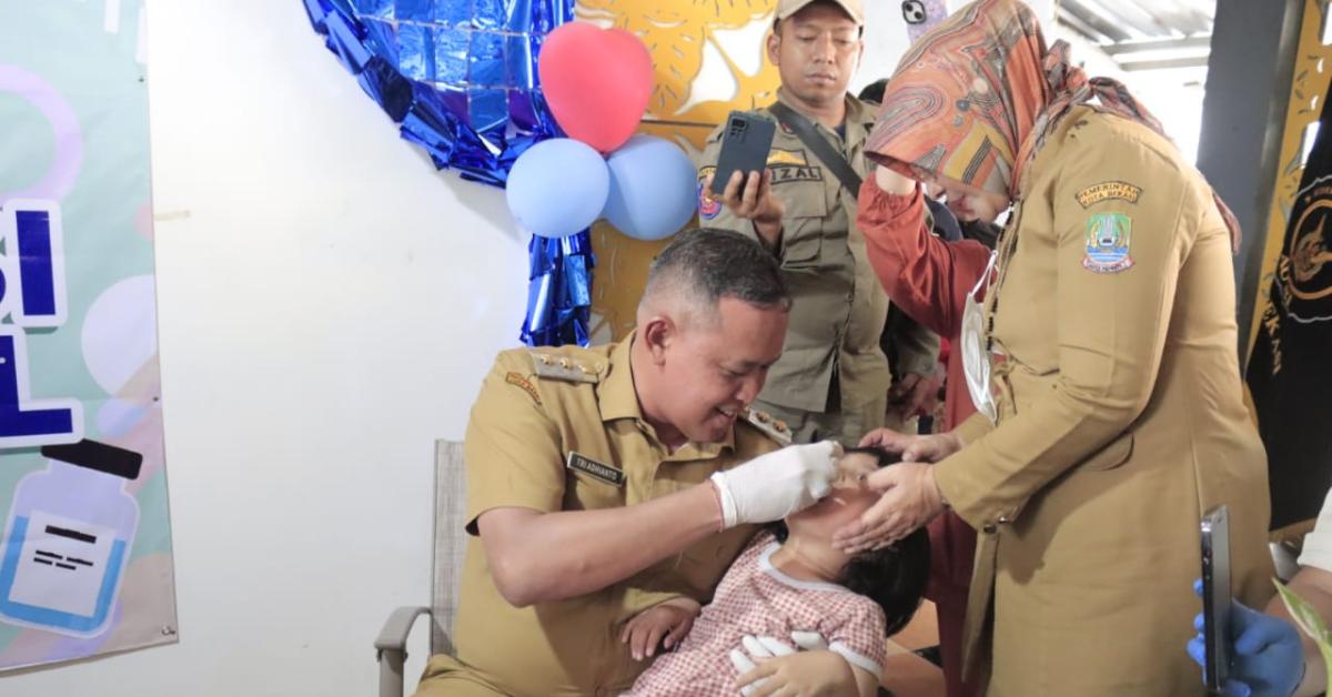 Sub PIN Polio Dimulai, Plt. Wali Kota Bekasi Tinjau Pelaksanaanya di Wilayah Kecamatan Bekasi Timur