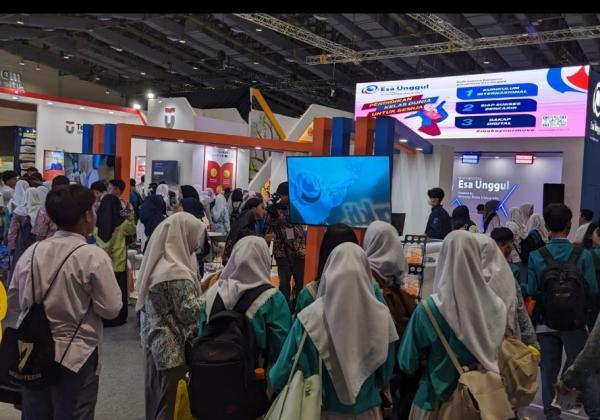 Esa Unggul Hadir di Pameran Pendidikan Internasional IIETE 2024 JCC Senayan
