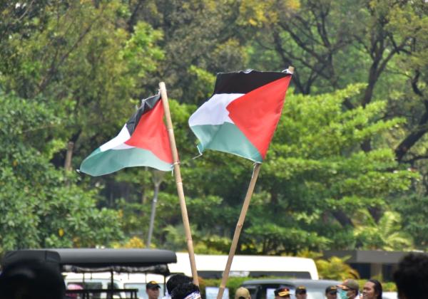Kilas Balik Bekasi, Fakta-Fakta Petugas Keamanan Paksa Copot Bendera Palestina Berujung Minta Maaf