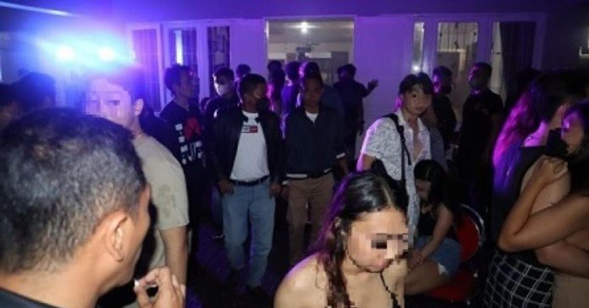 Jangan Kaget, Segini Harga Tiket Ikut Pesta Bikini di Depok 