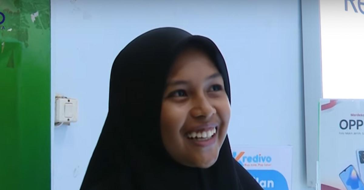 Sabrila, Pelajar SMA yang Sempat Marahi Pak Jokowi Kini Kembali Tersenyum, Ini Reaksi Netizen