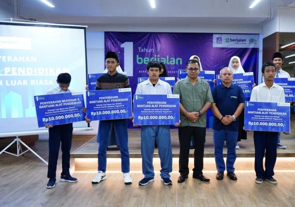 Berijalan Salurkan Beasiswa dan Alat Pendidikan untuk Siswa Difabel