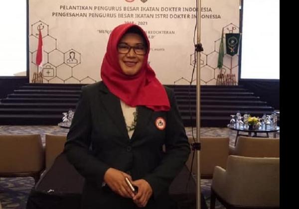 Bjorka Ungkap Data Menteri yang Belum Vaksin Booster, dr Tifa Beri Sindiran Menohok