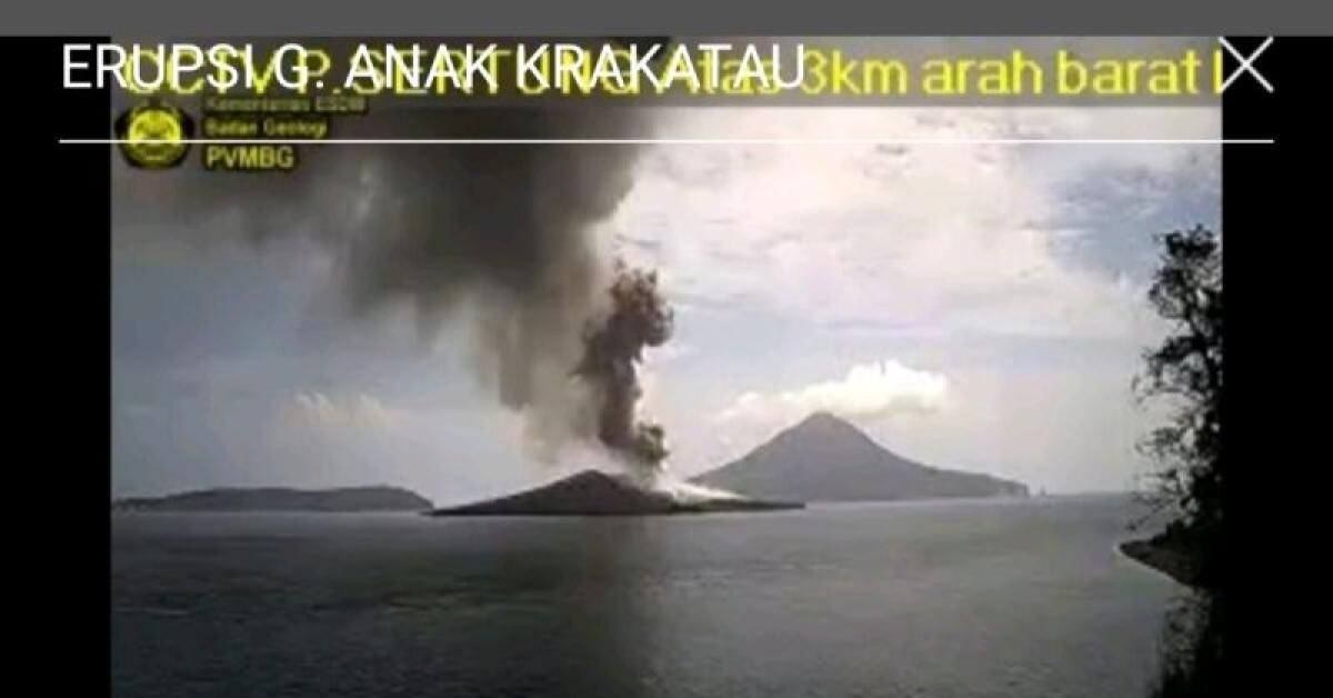 Warga di Minta Waspada, Gunung Anak Krakatau Mulai Erupsi Lagi