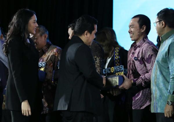 Telkom Dinobatkan sebagai BUMN Terbaik dalam Penanganan Krisis dan Pengelolaan Media pada BCOMSS 2024