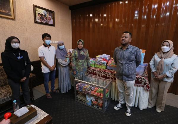 Mensos dan Bupati Gresik Berikan Bantuan ATENSI dan Donasi