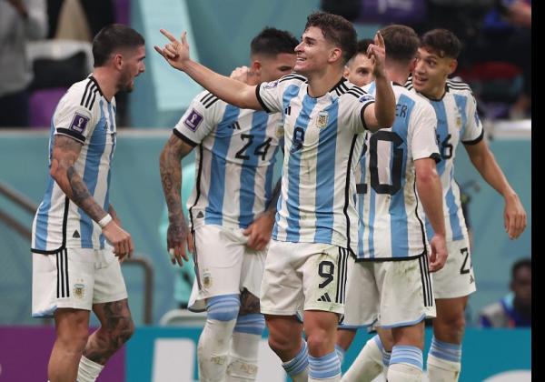 Piala Dunia 2022: Gemilang! Julian Alvarez Ukir 3 Catatan Berkelas Kala Cetak Brace Saat Argentina vs Kroasia