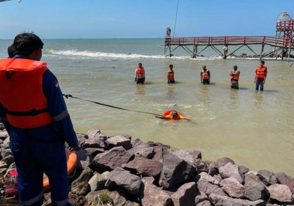 Pertagas Selenggarakan Pelatihan Pertolongan Keadaan Darurat di Air Bagi Masyarakat Indramayu