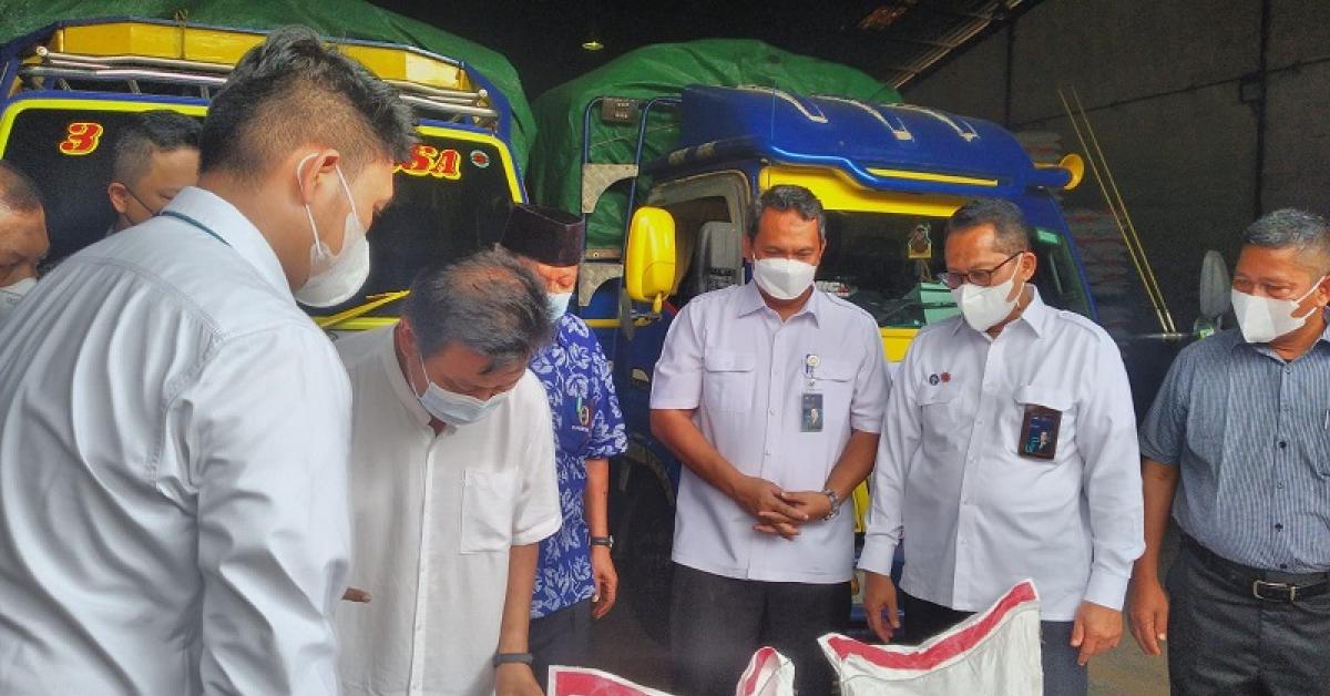 Harga Kedelai Mahal, Bulog Lakukan Operasi Pasar di Kota Bekasi