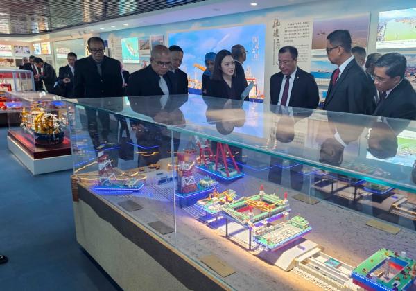Kunjungan Bisnis ke China, PLN Teken Kerjasama Pengembangan EBT dengan Perusahaan EPC di Beijing 
