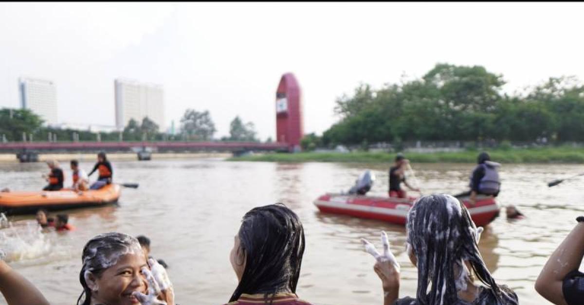 Dugaan Pencemaran Cisadane, Warga Diimbau Tak Beraktivitas di Sungai