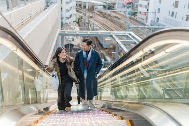 Marsha Aruan dan Vicky Syaputra Foto Bareng Saat Liburan di Jepang, Pacar Baru ?