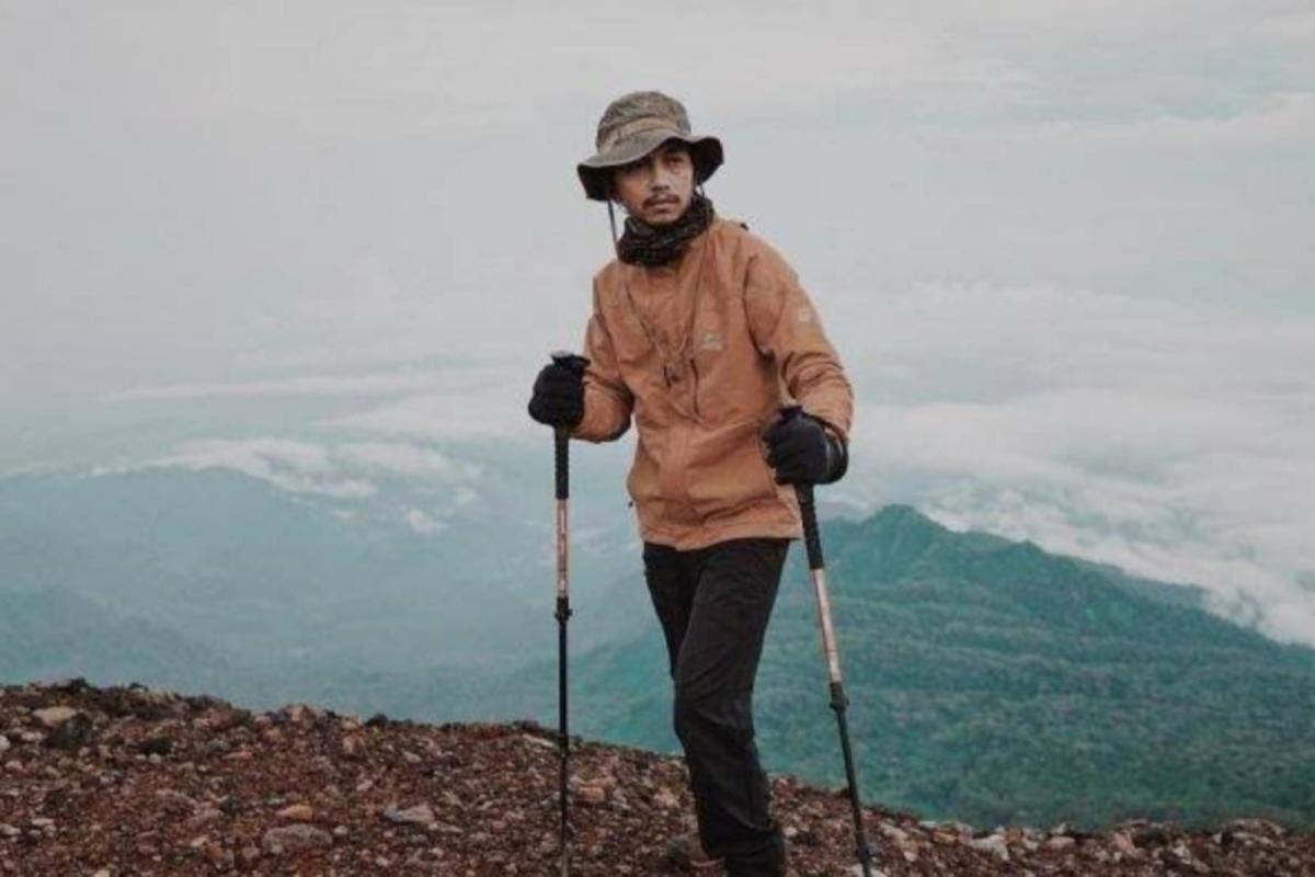 Kondisi Fiersa Besari Dipastikan Selamat dan Sehat Usai Pendakian Puncak Carstensz