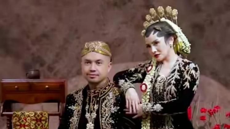 Mawar AFI Siap Menikah di AS, Tetap Bawa Sentuhan Adat Sunda dan Jawa