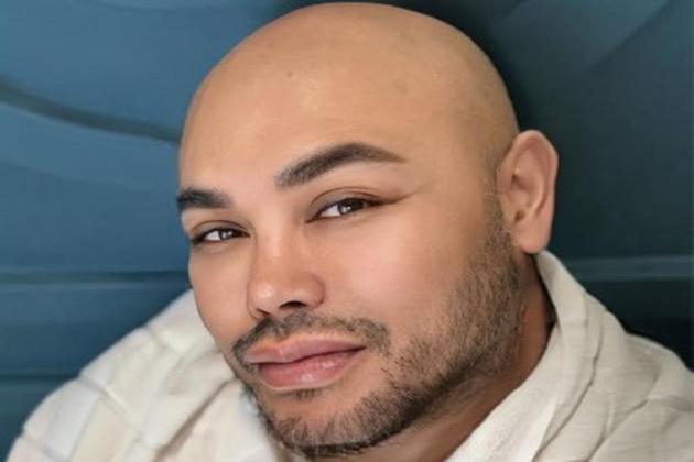 Selesaikan Rangkaian Ibadah Haji 2025, Ivan Gunawan Pamer Pala Botak