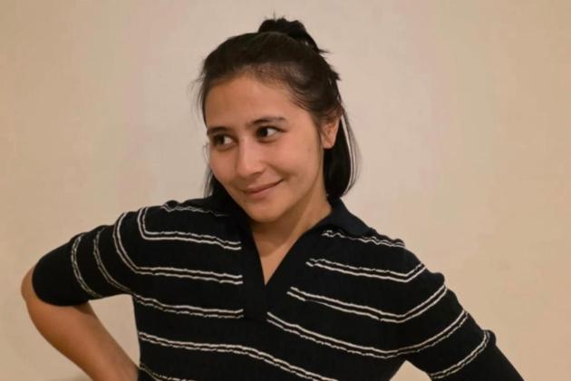 Gaya Baru Prilly Latuconsina Bikin Omara Esteghlal Throwback ke Momen Syuting