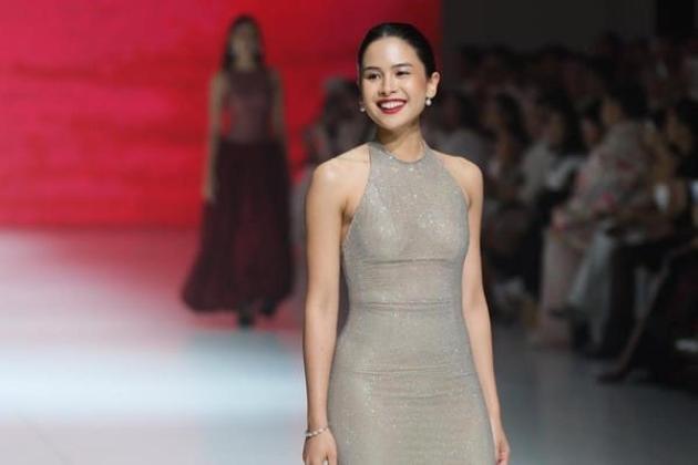 Maudy Ayunda Debut Jadi Model di Jakarta Fashion Week 2026, Ngaku Sempat Gugup