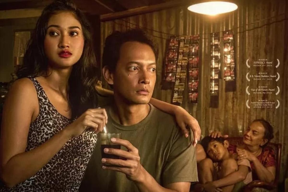 Kisah Sartika Menggetarkan Bioskop, Film 'Pangku' Hadir dengan Nuansa Lokal