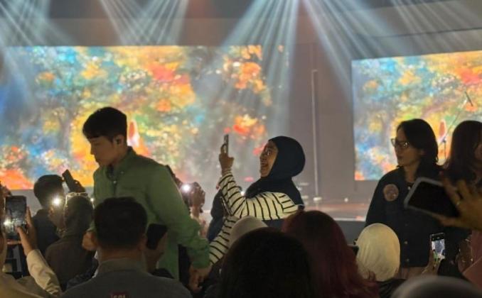 Dept Hibur Jakarta dengan “Dream Age Tour 2025”, Interaksi Seru Bikin Fans Meleleh