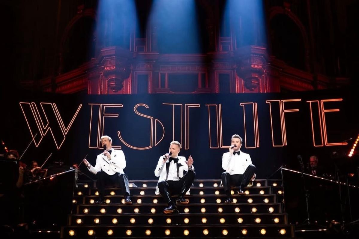 Westlife Balik ke Jakarta dengan Format Orkestra, Catat Jadwal & Penjualan Tiketnya