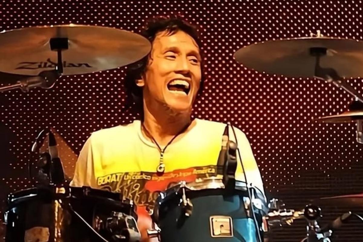 Duka Musik Rock Indonesia: Yaya Moektio God Bless Tutup Usia