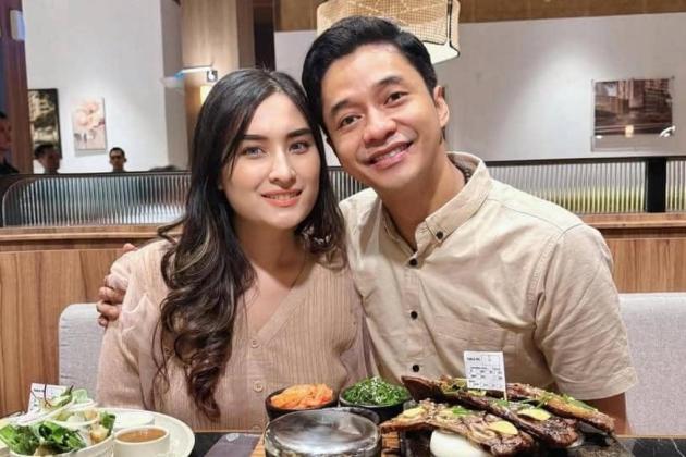 Adly Fairuz dan Angbeen Rishi Resmi Berpisah Setelah Lima Tahun Menikah