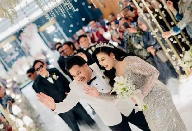 Pernikahan Seumur Jagung Boiyen Hancur! Pilih Cerai Kilat Tanpa Gono-Gini, Ada Skandal Apa?