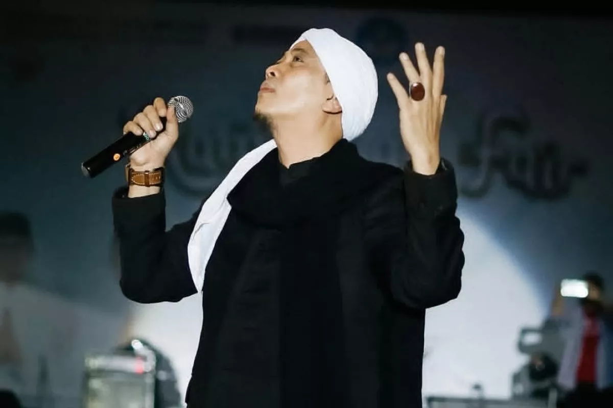 Opick Terharu Lagu Tombo Ati Kembali Dinyanyikan Anak Muda saat Ngabuburit