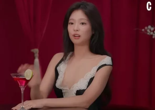 Jurus Asmara Jennie BLACKPINK Terungkap! Pesan Beruntun itu Masalah Besar
