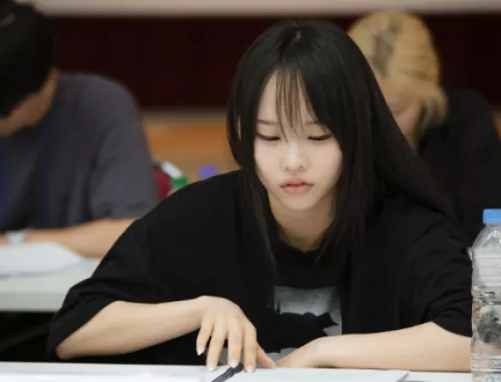 'Vampire' Doi, Pilihan Jang Jae-hyun dan Kelahiran Dewi Bermata Sipit