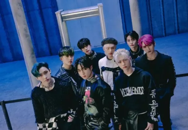 Terbaru dari STRAY KIDS: 9 Kali Berturut-turut Menduduki Peringkat No. 1 di 'Billboard 200'