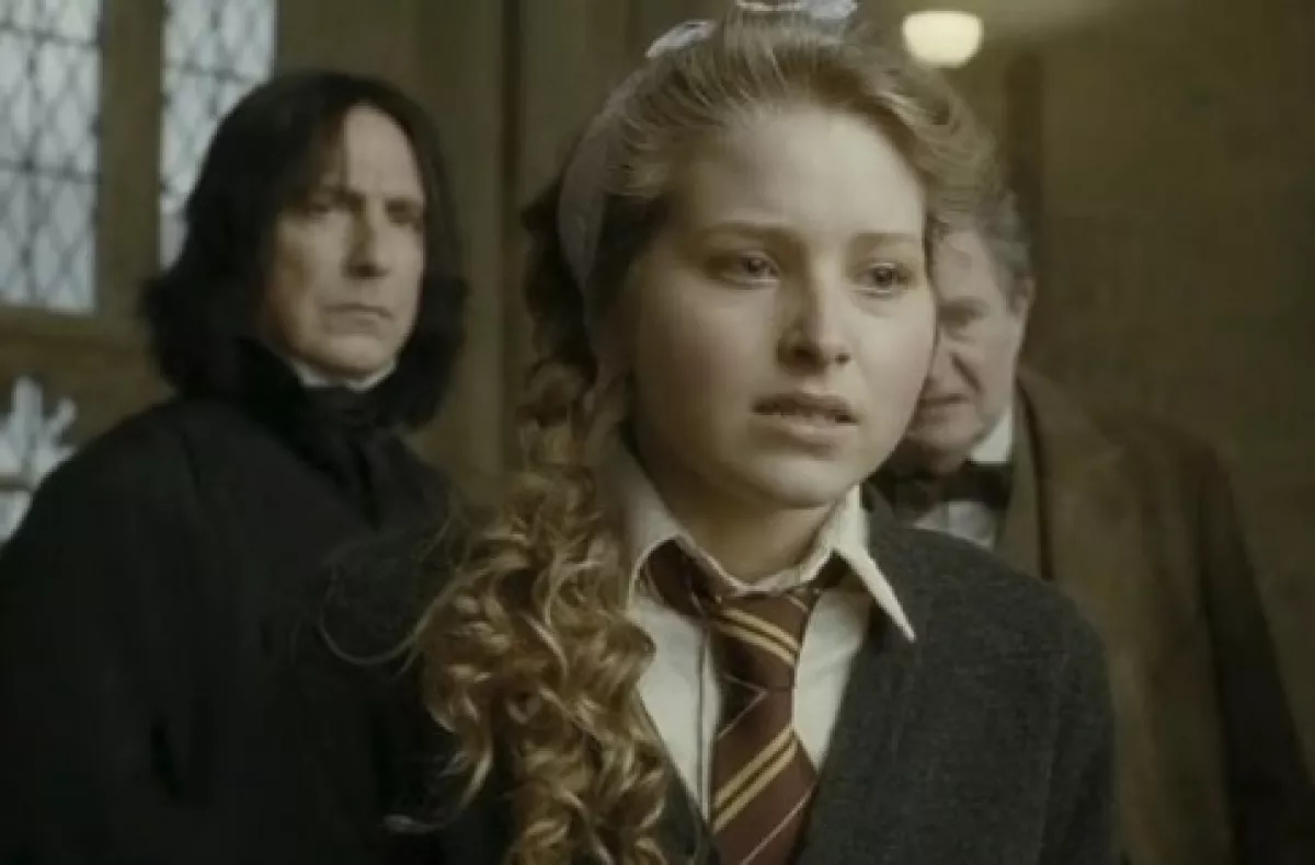Aktris 'Harry Potter' Bergabung dengan Platform Dewasa karena Kesulitan Keuangan