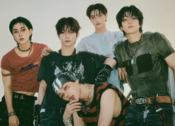 TNX, 'Hip' dan 'Hot' Lengkapi Suasana Jalanan yang Tangguh Konsep 'Die Another Day'