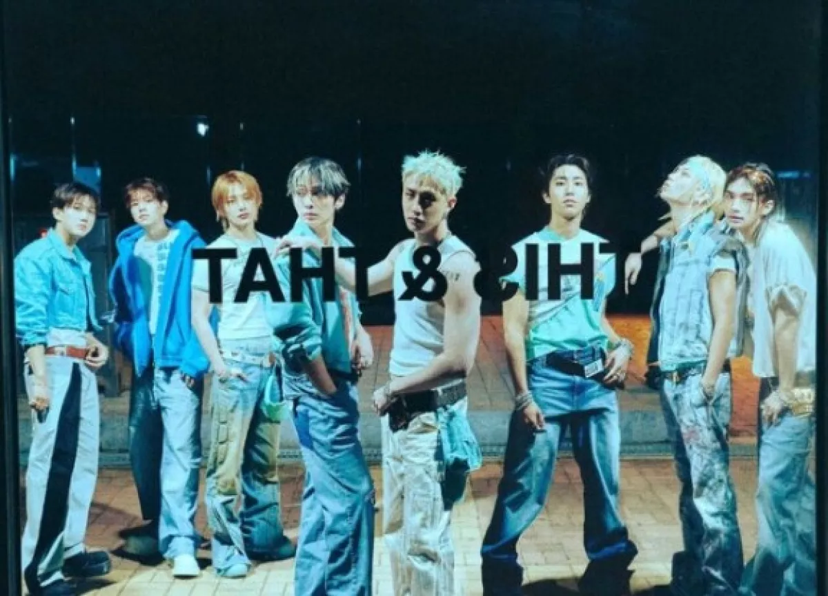 'THIS & THAT' milik Stray Kids Duduki Peringkat 3 Teratas di Billboard 200 AS 2 minggu berturut-turut