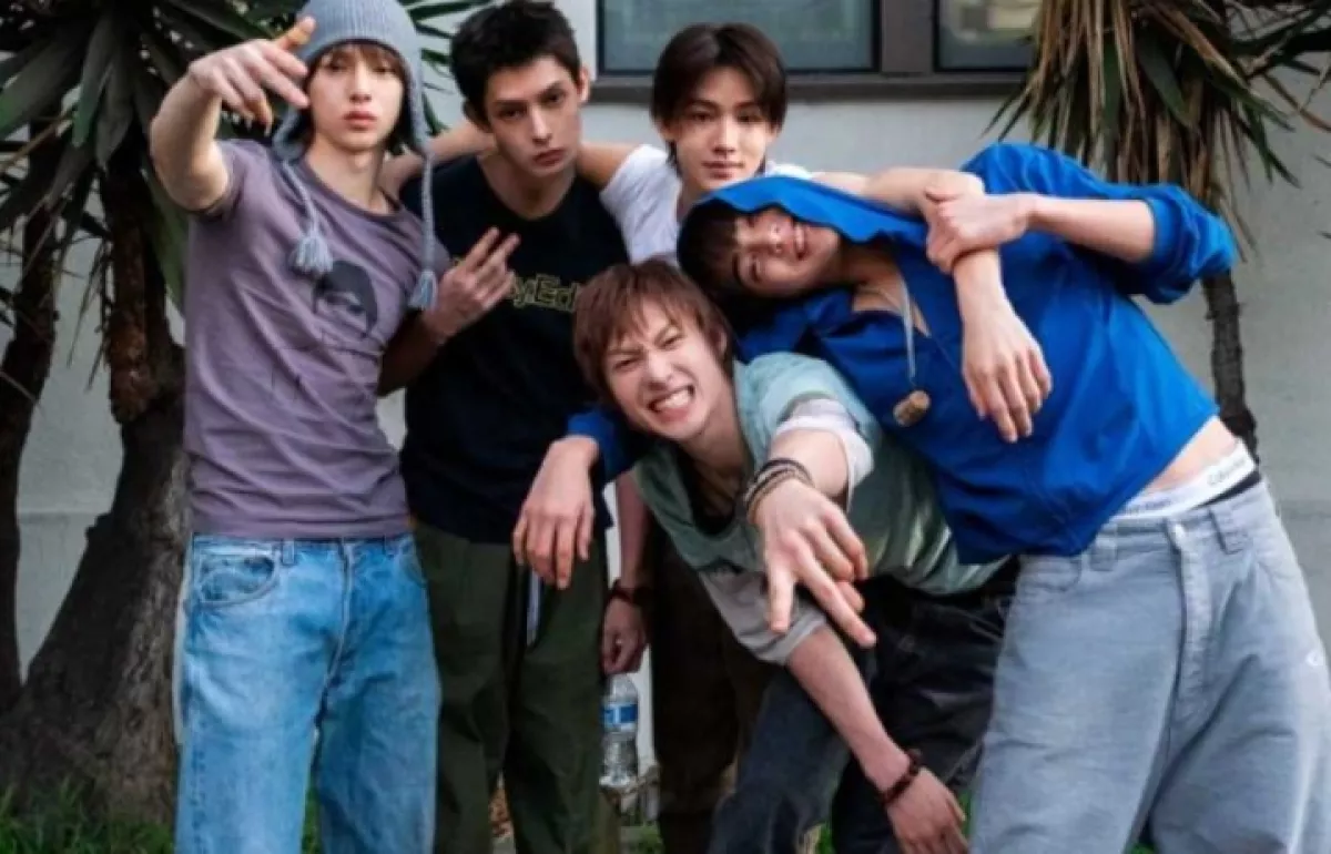 'REDRED' milik Cortis Kembali Menduduki Puncak Chart Spotify Korea