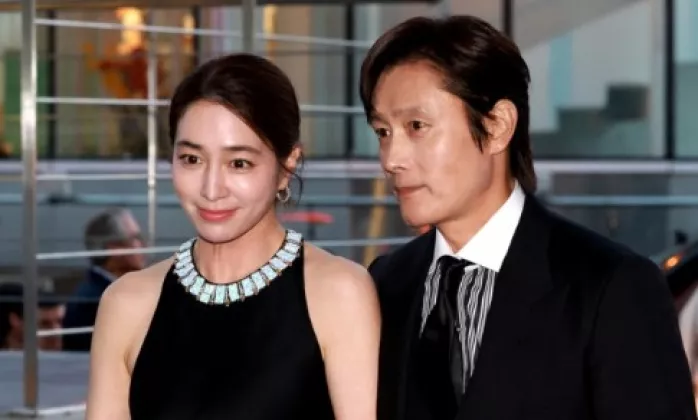 Ko Young-wook Menyerang Lee Min-jung dan Suaminya