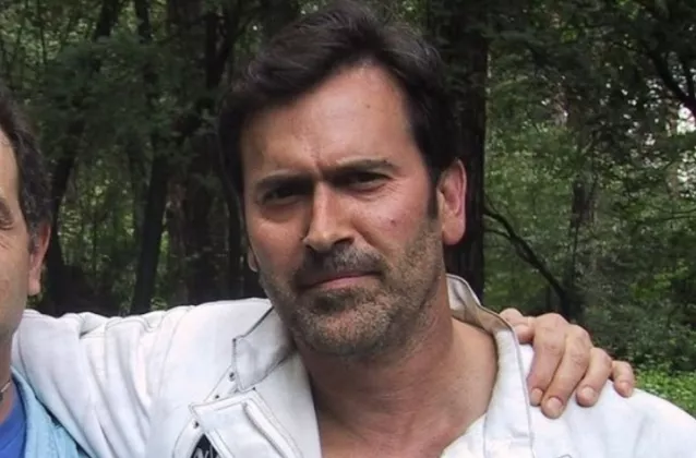 Bruce Campbell dari 'Evil Dead' akan Hidup dengan Kanker