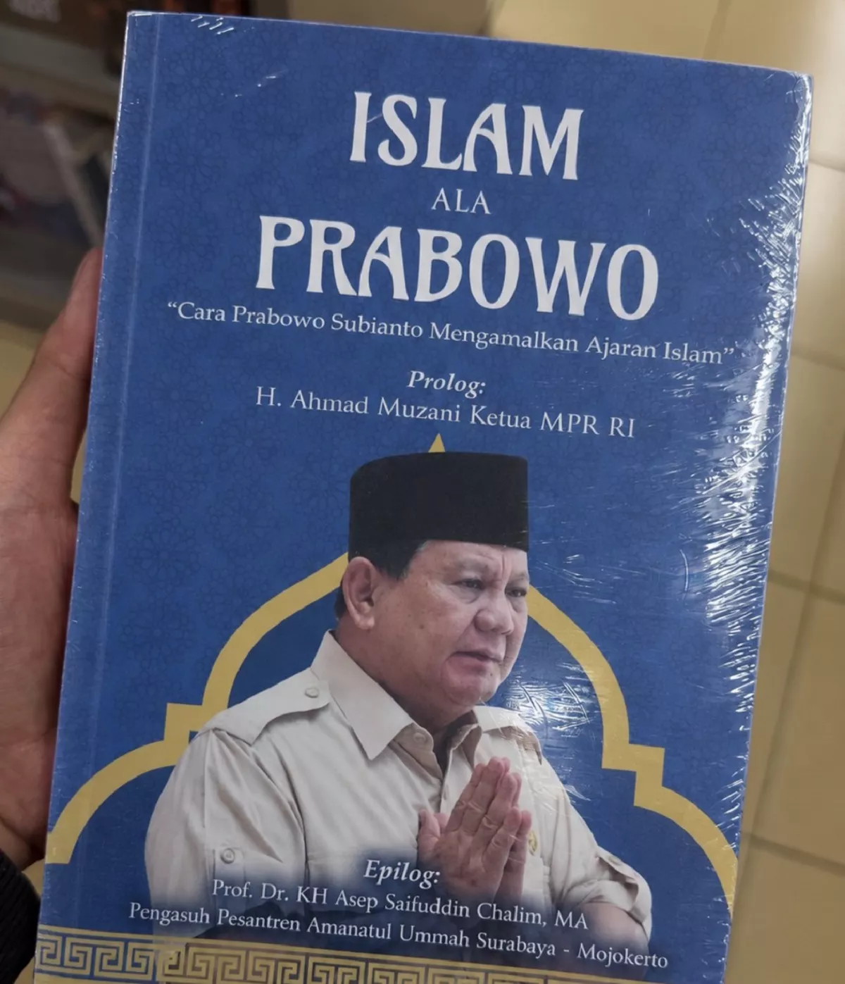 Isi Buku "Islam Ala Prabowo": Menelisik Nilai Keislaman dan Kepemimpinan dari Sudut Pandang 