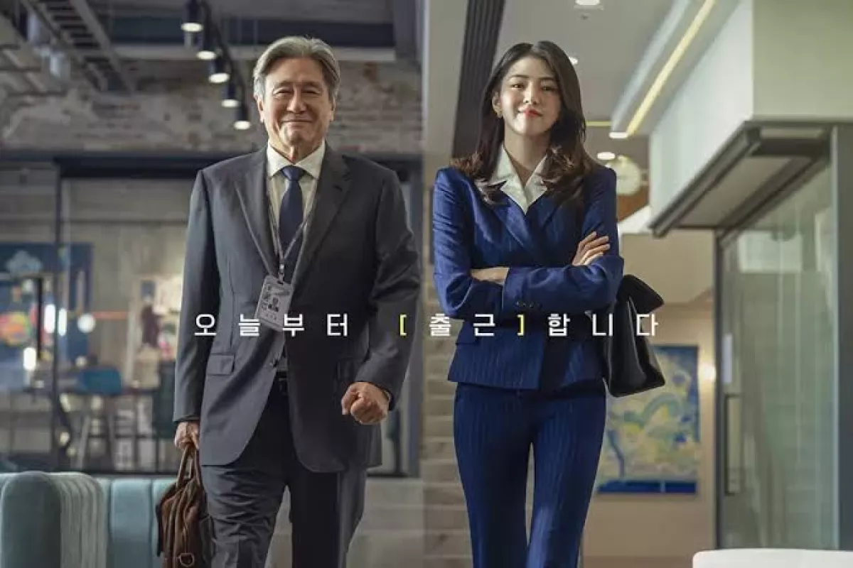Film 'Intern' Tumbangkan 'Odyssey' untuk Penjualan Tiket