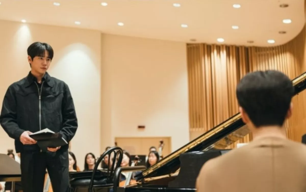 Four Hands episode 8: Lee Jun-young Berkolaborasi dengan Song Kang