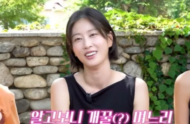 Lee Hyun-yi Menantu Perempuan Kesayangan Ibu Mertua 
