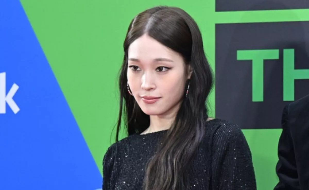 Moon Seo-yoon, Member Campuran All Day Project , Ungkap Cerita di Balik Layar Perjalanan Keluarganya