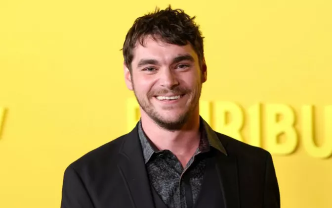 Profil RJ Mitte, Aktor Breaking Bad yang Meninggal Dunia di Usia 34 Tahun