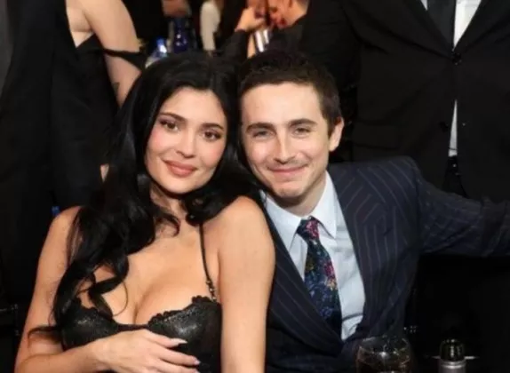 'Hubungan 3 Tahun' Kylie Jenner-Timothy Chalamet dan Tekanan Pernikahan