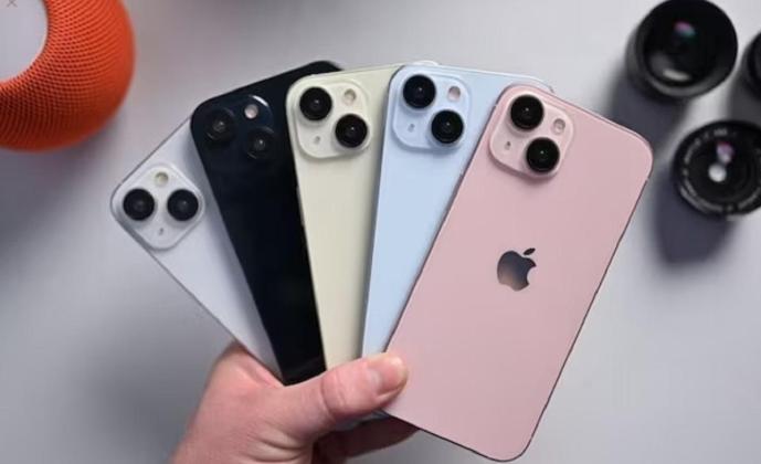 Daftar Harga iPhone Akhir Tahun 2025: Dari iPhone 13 Diskon Besar Sampai iPhone 17 Terbaru